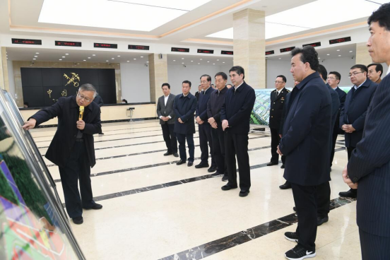 省委書記王建軍、省長(zhǎng)劉寧視察曹家堡保稅物流園運(yùn)營(yíng)情況