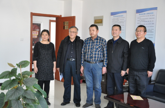 寒風擋不住，情暖員工家