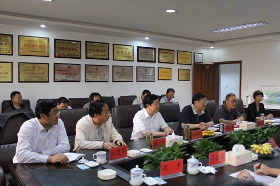 省委常委、副省長(zhǎng)駱玉林實(shí)地考察物產(chǎn)集團(tuán)&ldquo;雙百&rdquo;行動(dòng)重點(diǎn)項(xiàng)目