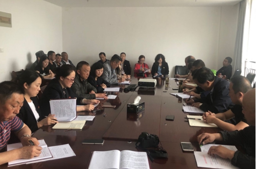 物產(chǎn)配送公司所屬黨支部召開&ldquo;不忘初心、牢記使命&rdquo;主題教育專題研討會(huì)